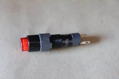 לחצנים מפלסטיק בקטרים שונים
